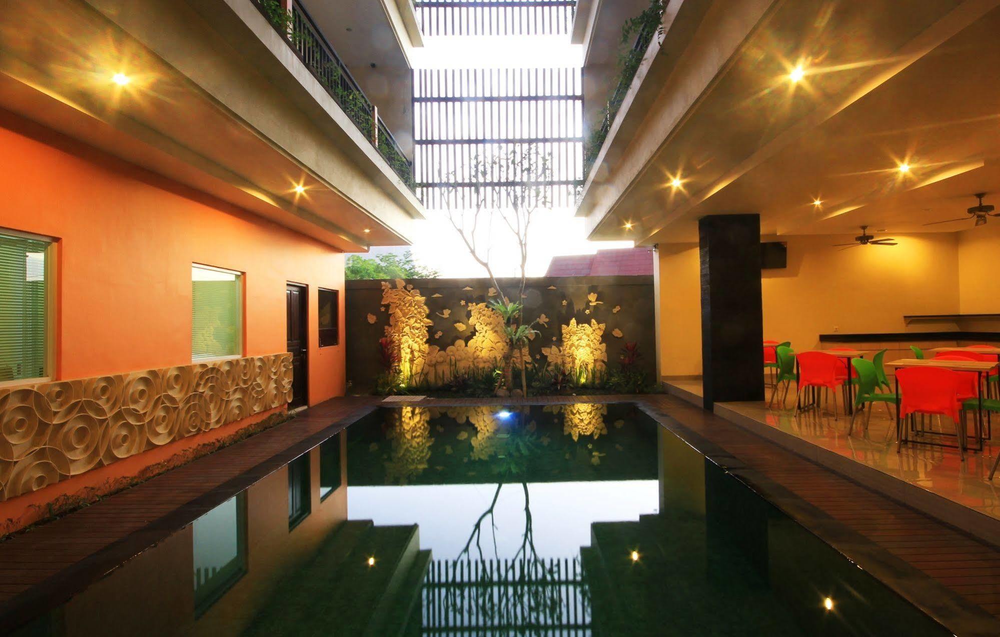 The Agung Residence Seminyak Exteriör bild